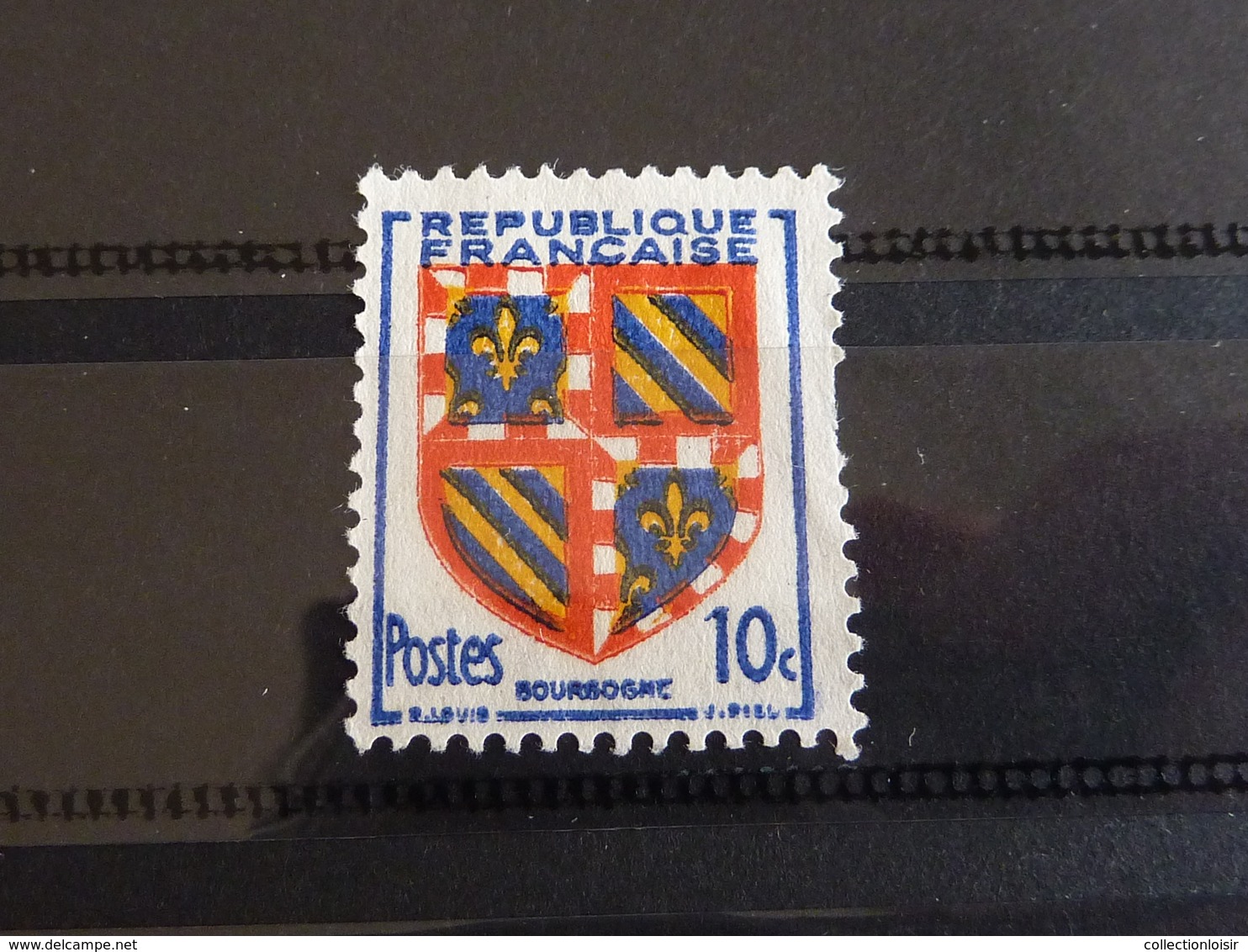 ALBUM  N° 3 - TIMBRES  DE FRANCE NEUFS  DANS  ALBUM  ( 64 photos )