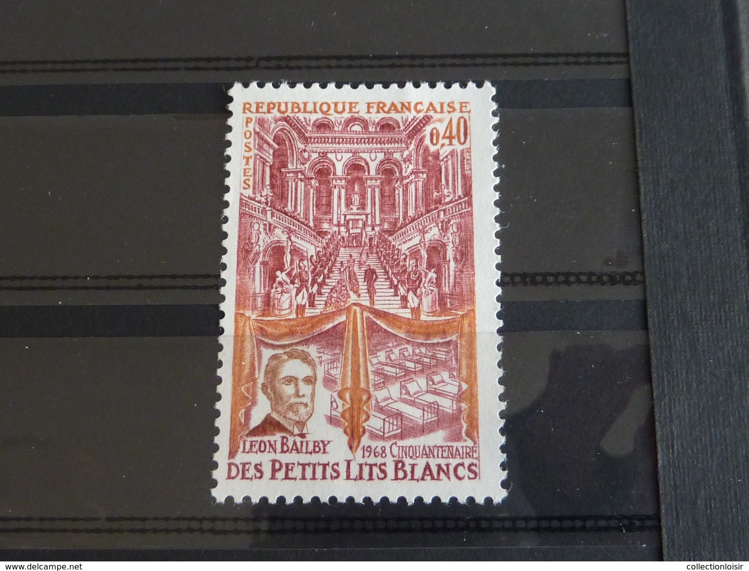 ALBUM  N° 3 - TIMBRES  DE FRANCE NEUFS  DANS  ALBUM  ( 64 photos )