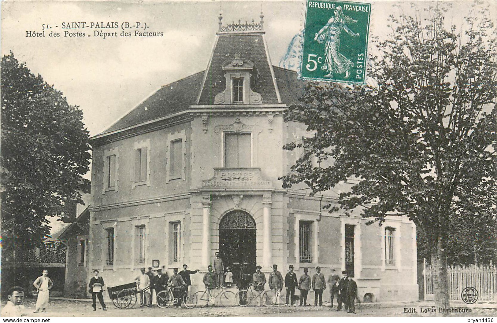 64 - SAINT PALAIS - LA POSTE - LE DEPART DES FACTEURS - TRES BEAU PLAN - CPA EN PARFAIT ETAT - CACHET BLEU - Saint Palais