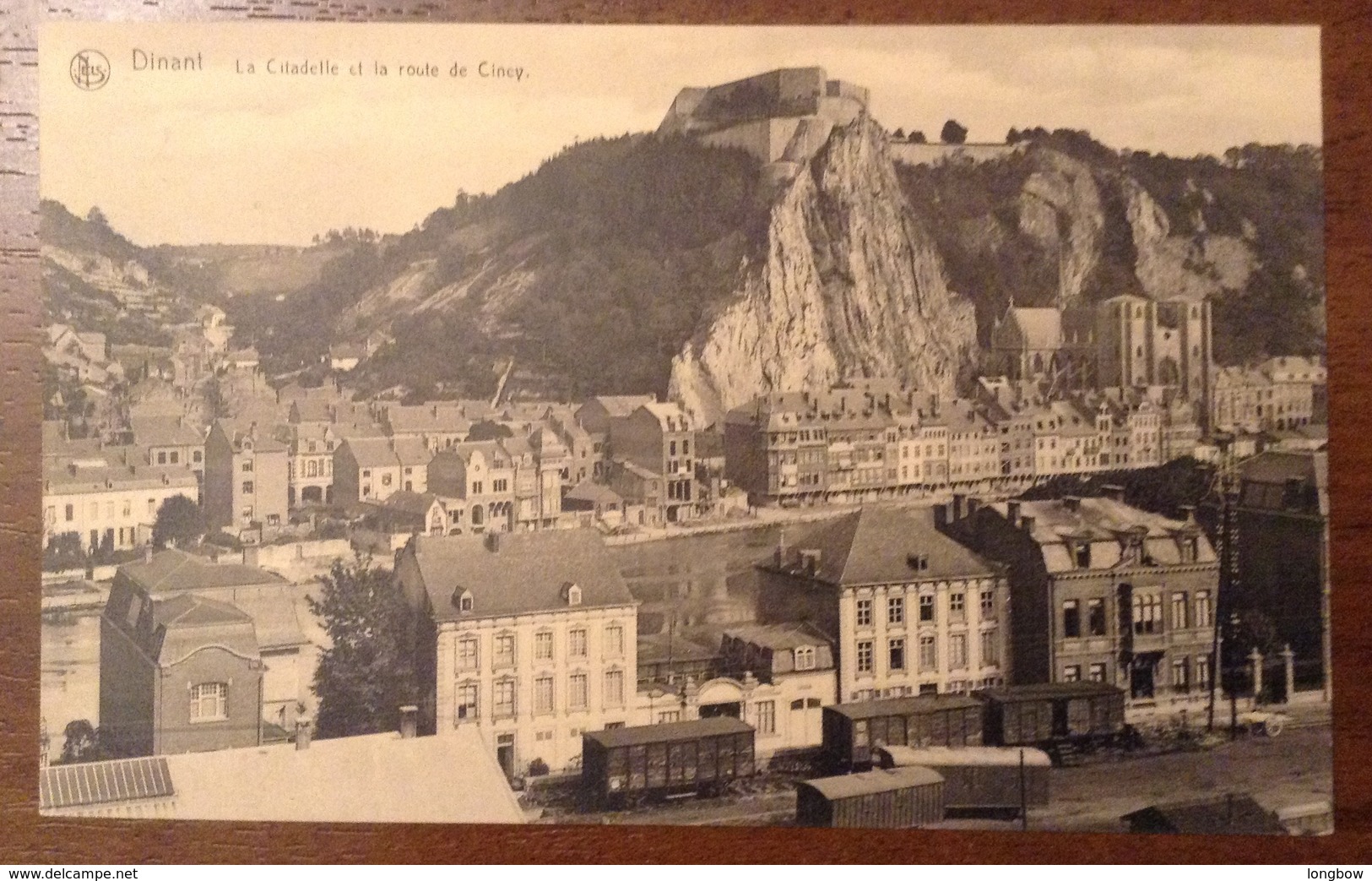 Dinant La Citadelle Et La Route De Ciney - Dinant