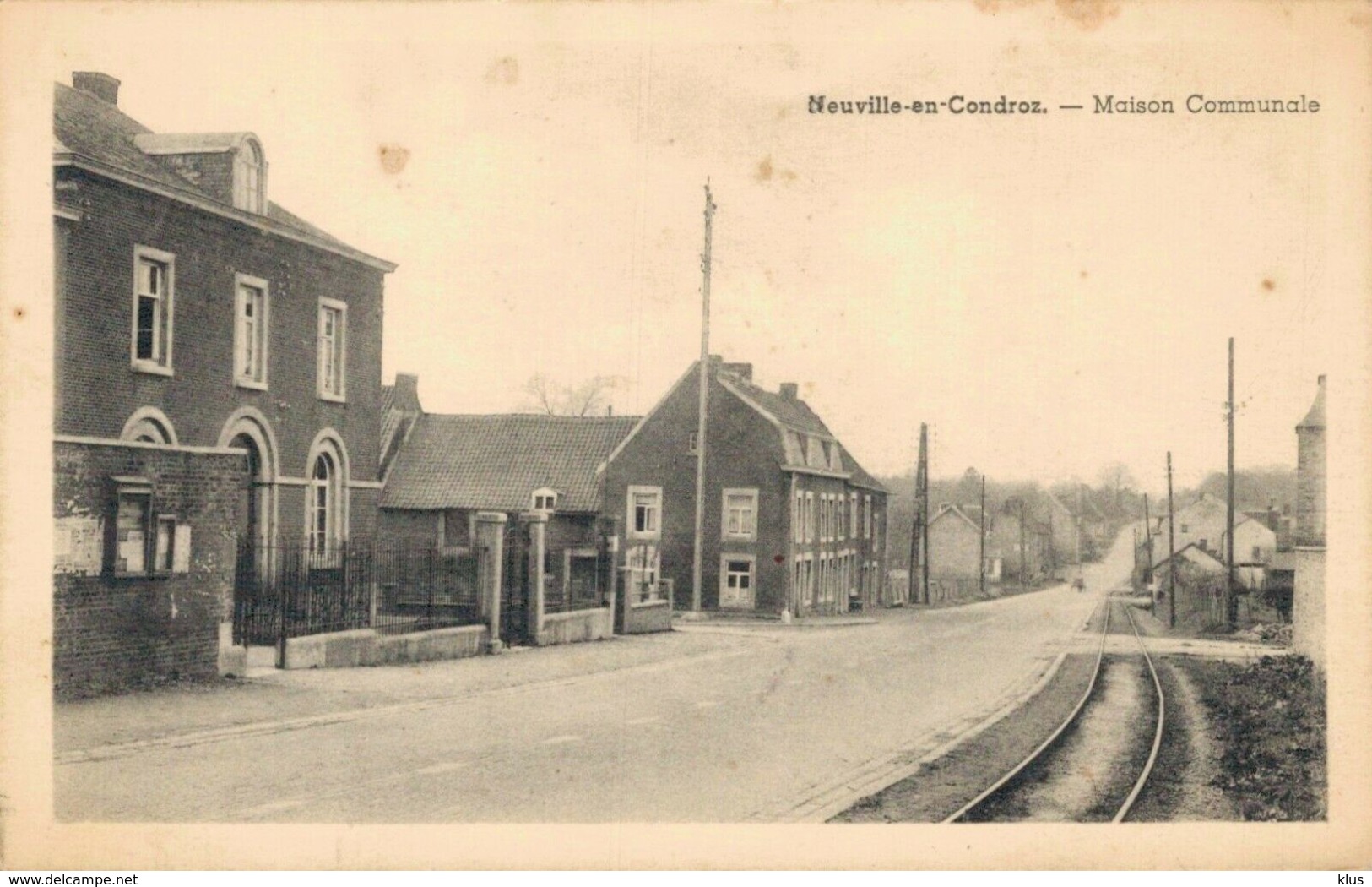 Belgium Neuville En Condroz Maison Communale - Neupré