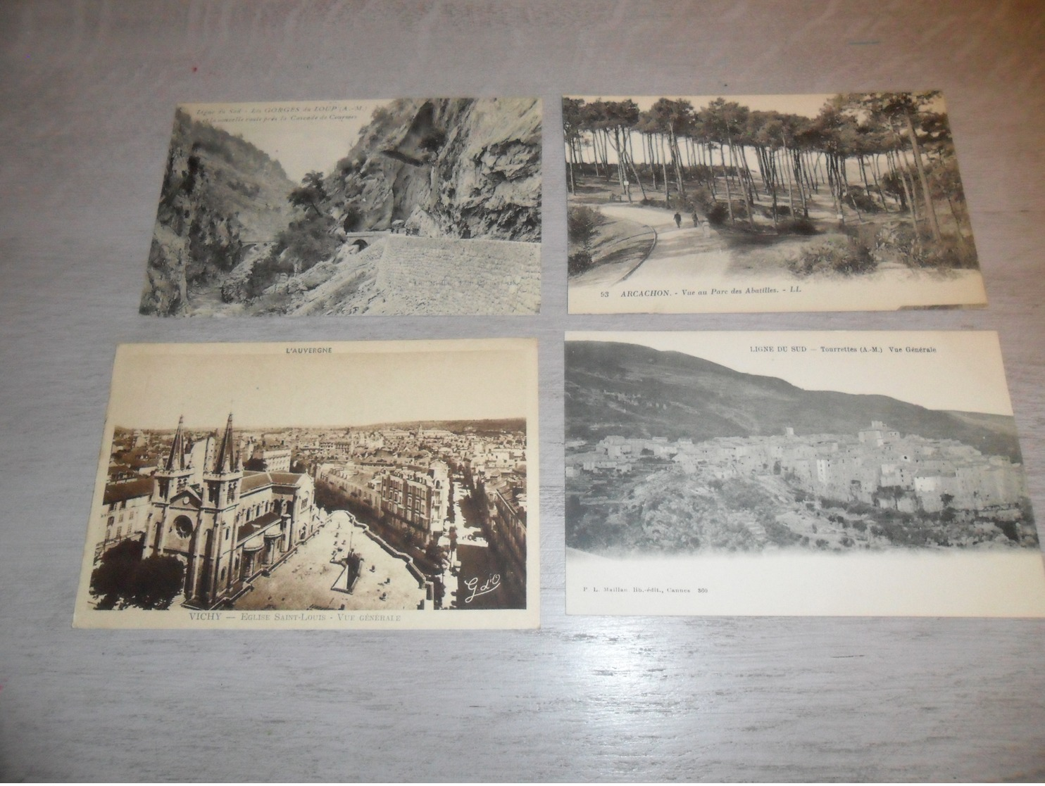 Beau lot de 60 cartes postales de France      Mooi lot van 60 postkaarten van Frankrijk    - 60 scans