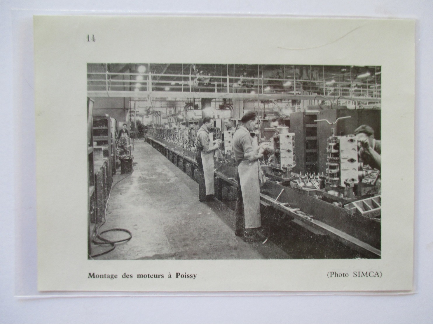 (1959) POISSY  - Montage Des  Moteurs "ARIANE"  Usine SIMCA -  Coupure De Presse Originale (encart Photo) - Documents Historiques