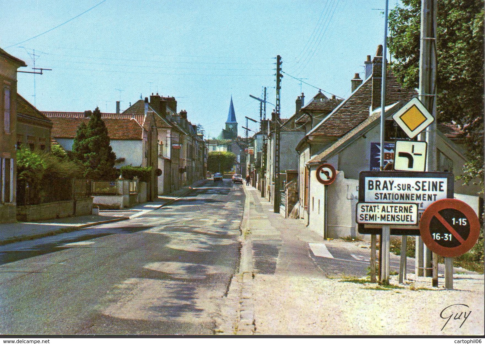 - CPM BRAY-SUR-SEINE (77) - Entrée De Bray Par La Route De Nogent 1988 - Editions GUY - - Bray Sur Seine