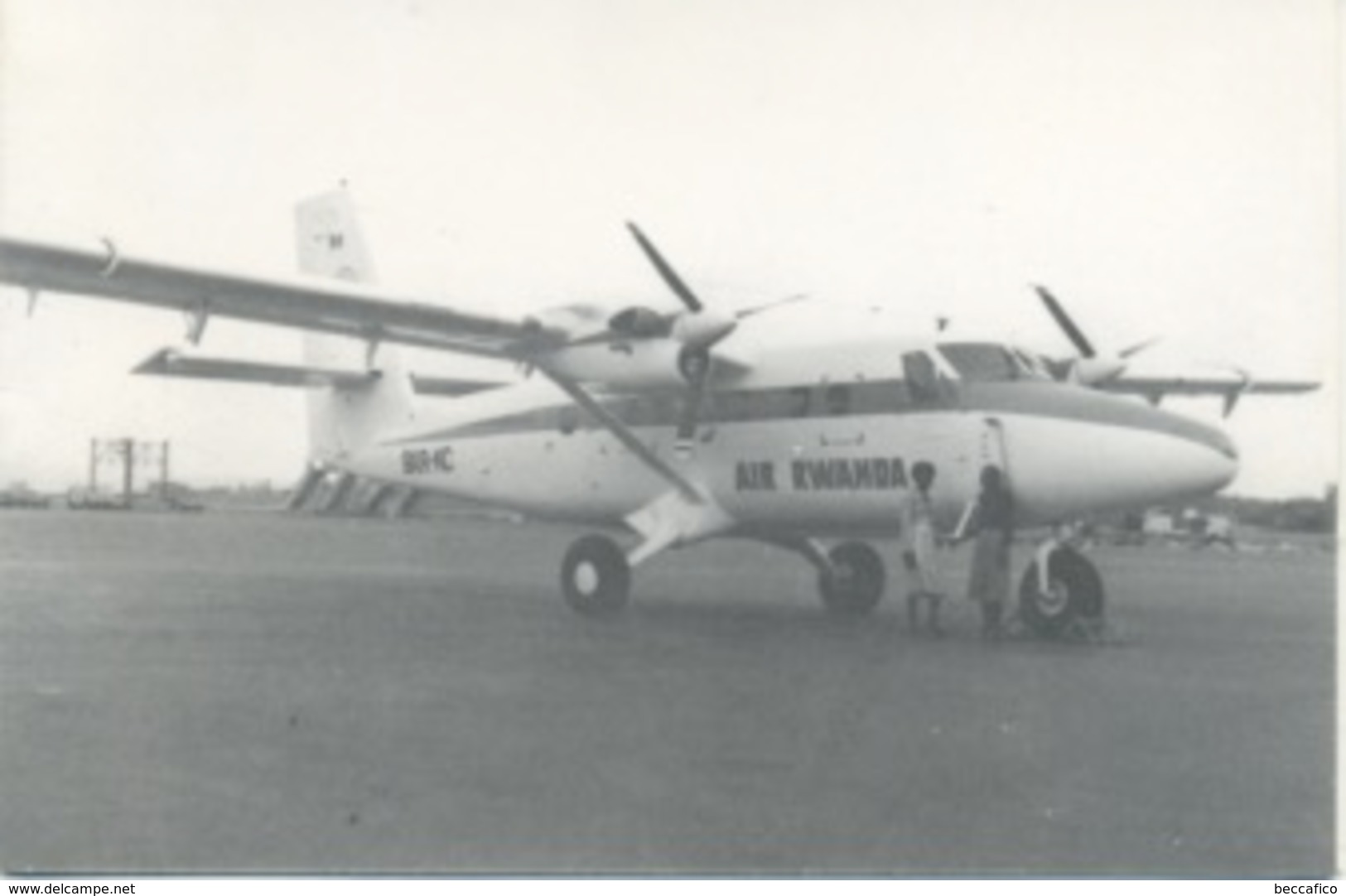 Air Rwanda - Aviation - Airlines - Aircraft - Aeroplane - Airplane - De Havilland Canada DHC 6 - 1946-....: Ere Moderne