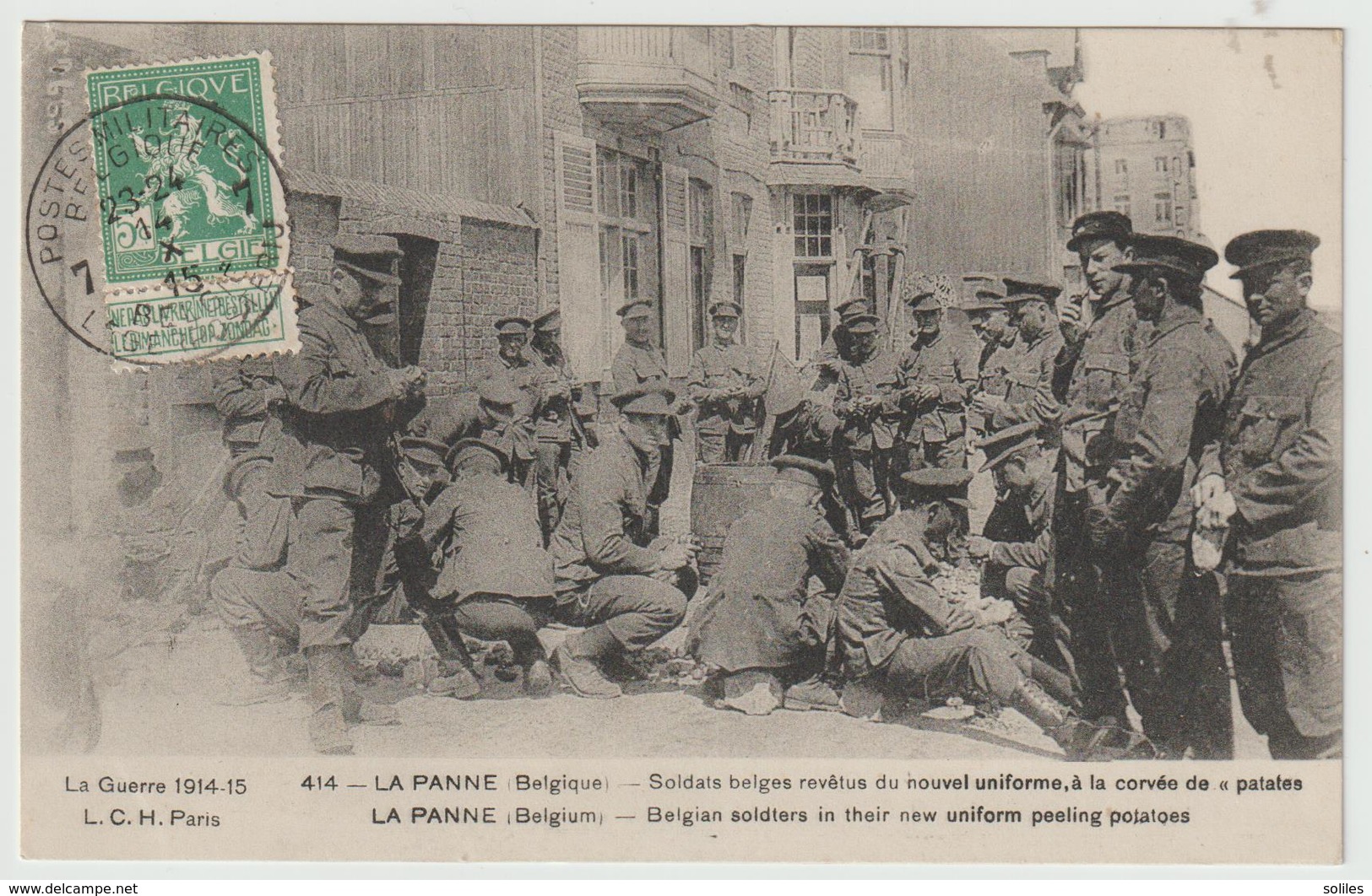 ARMÉE BELGE - LA PANNE -  Soldats Belges Revêtus Du Nouvel Uniforme, à La Corvée De Patates - Oorlog 1914-18