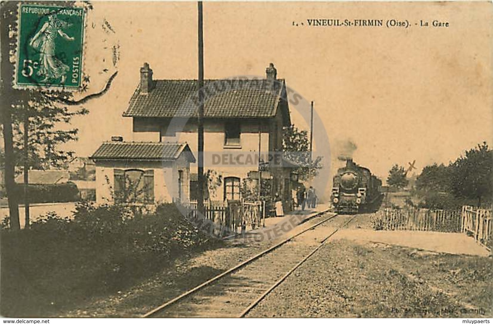 /!\ 1217 - CPA/CPSM - 60 - Vineuil : La Gare (train à Vapeur) - Autres & Non Classés