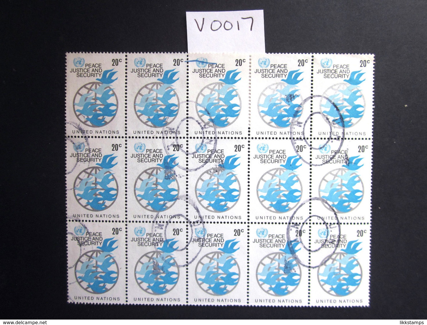 1979 FINE USED BLOCK OF 15 "SG 316" PICTORIAL UNITED NATIONS USED STAMPS. ( V0017 ) #00345 - Colecciones & Series