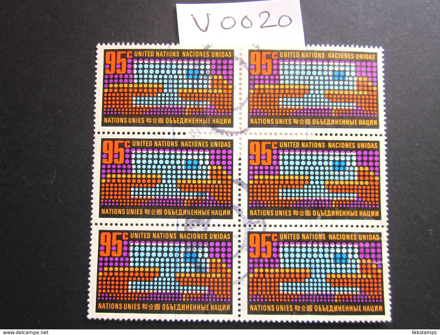 1971 A FINE USED BLOCK OF 6 "SG 224" PICTORIAL UNITED NATIONS USED STAMPS ( V0020 ) #00348 - Collections, Lots & Séries