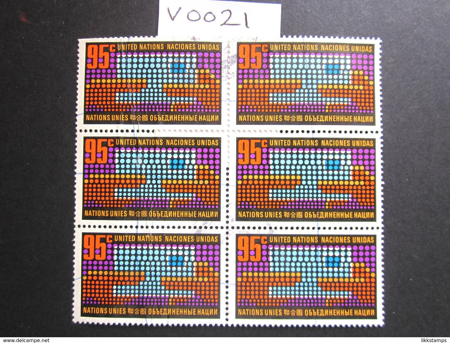 1971 A FINE USED BLOCK OF 6 "SG 224" PICTORIAL UNITED NATIONS USED STAMPS ( V0021 ) #00349 - Colecciones & Series