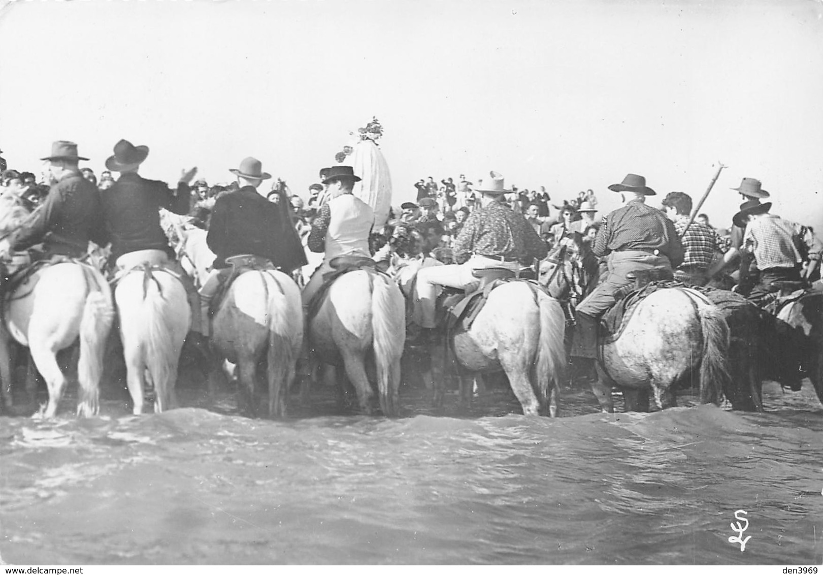 Les SAINTES-MARIES-de-la-MER - La Bénédiction De Sainte Sarah à La Mer - Guardians à Cheval - Saintes Maries De La Mer