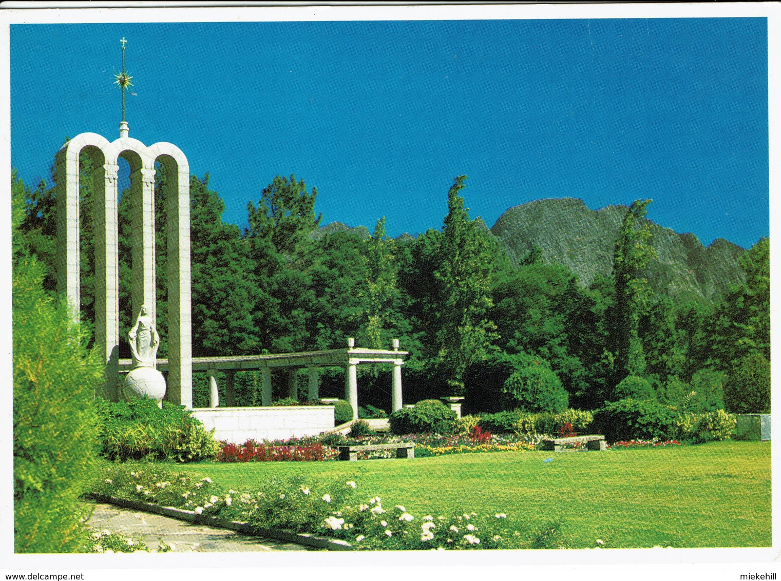 FRANSCHHOEK-CAPE-HUGUENOT MEMORIAL - Südafrika