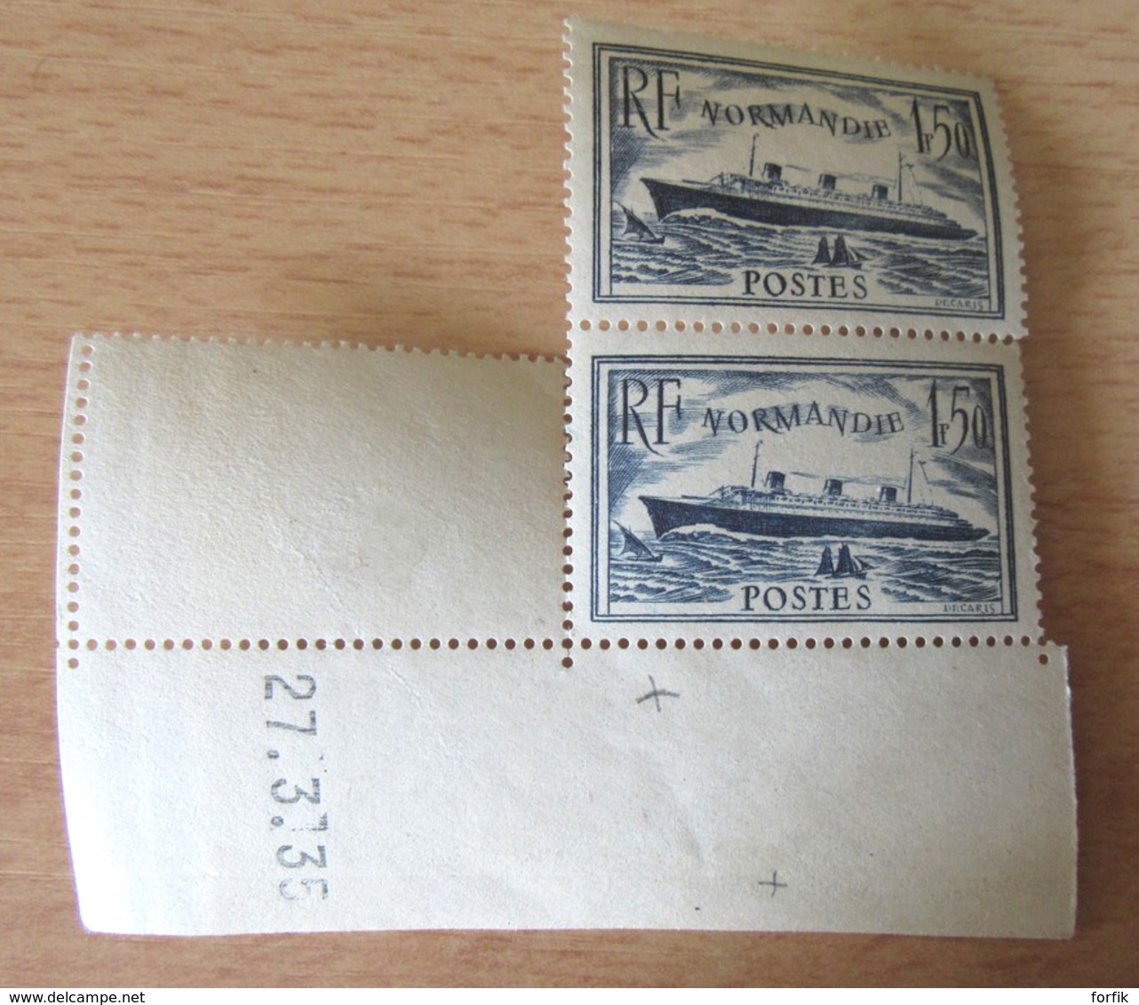 France - Coin Daté Avec 2 Timbres "Normandie" 1f50 Bleu YT N°299 - Neuf - 1935 - Timbres TBE - 1930-1939