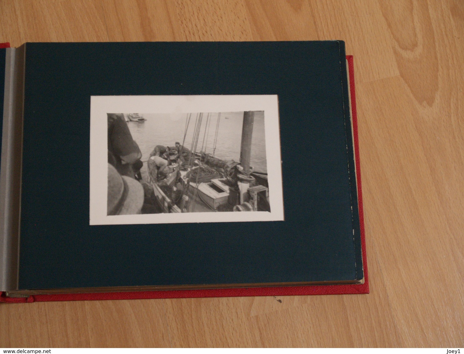 Album Photo Famille Années 30 En Vacances Comme Neuf,photo Format 13/18 Avec Annotations Au Dos. - Alben & Sammlungen
