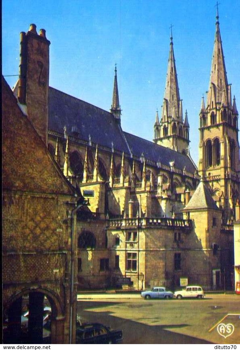 Moulins - Allier - Chevet De La Cathedrale Et Anciennes Halles - Formato Grande Non Viaggiata – E 12 - Altri & Non Classificati