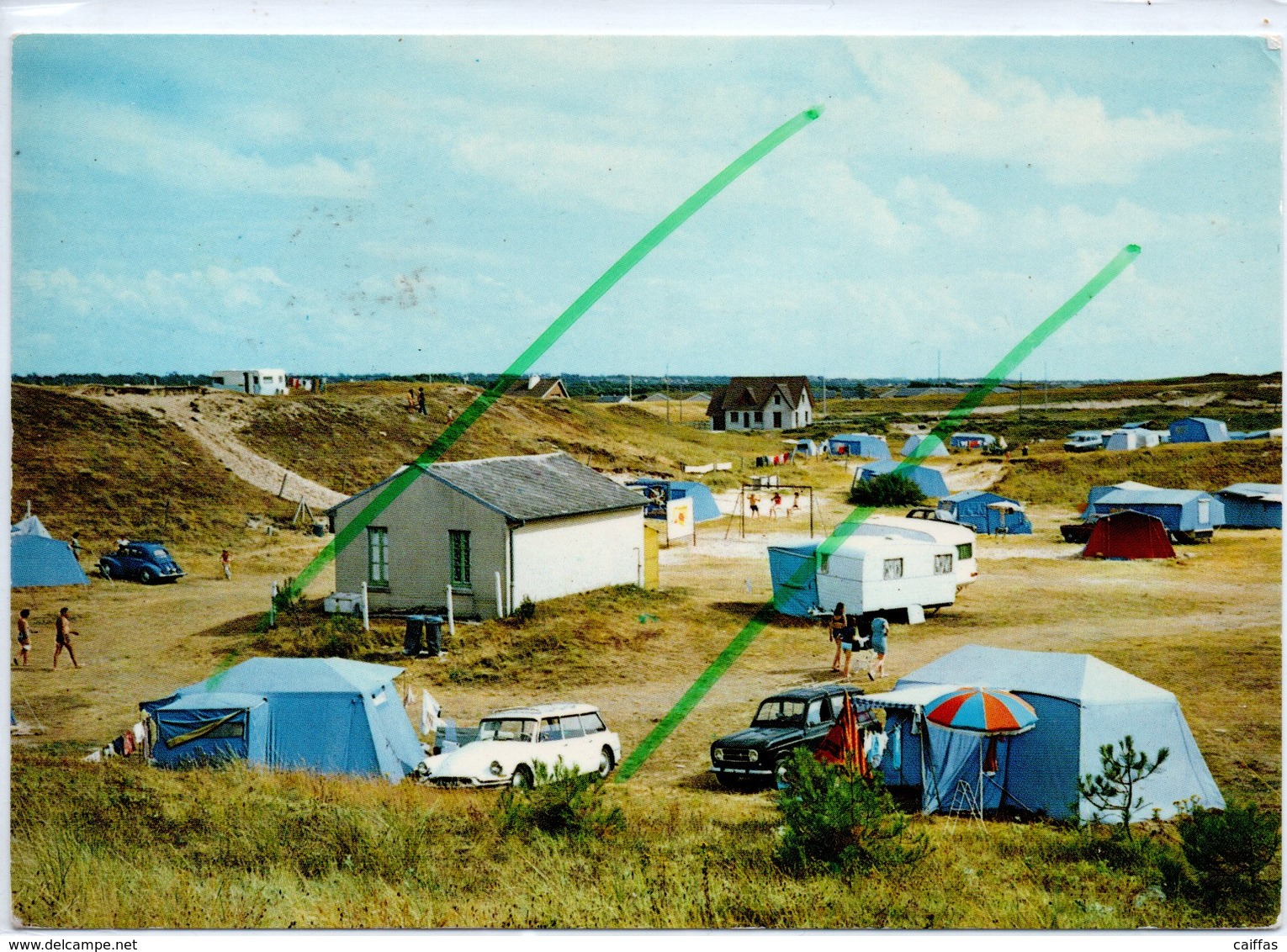 GOUVILLE SUR MER  LE CAMPING MUNICIPAL  ( Voiture Citroen Ds ) - Autres & Non Classés