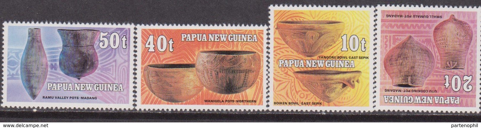 Papua Nuova Guinea Artigianato Set MNH - Non Classificati