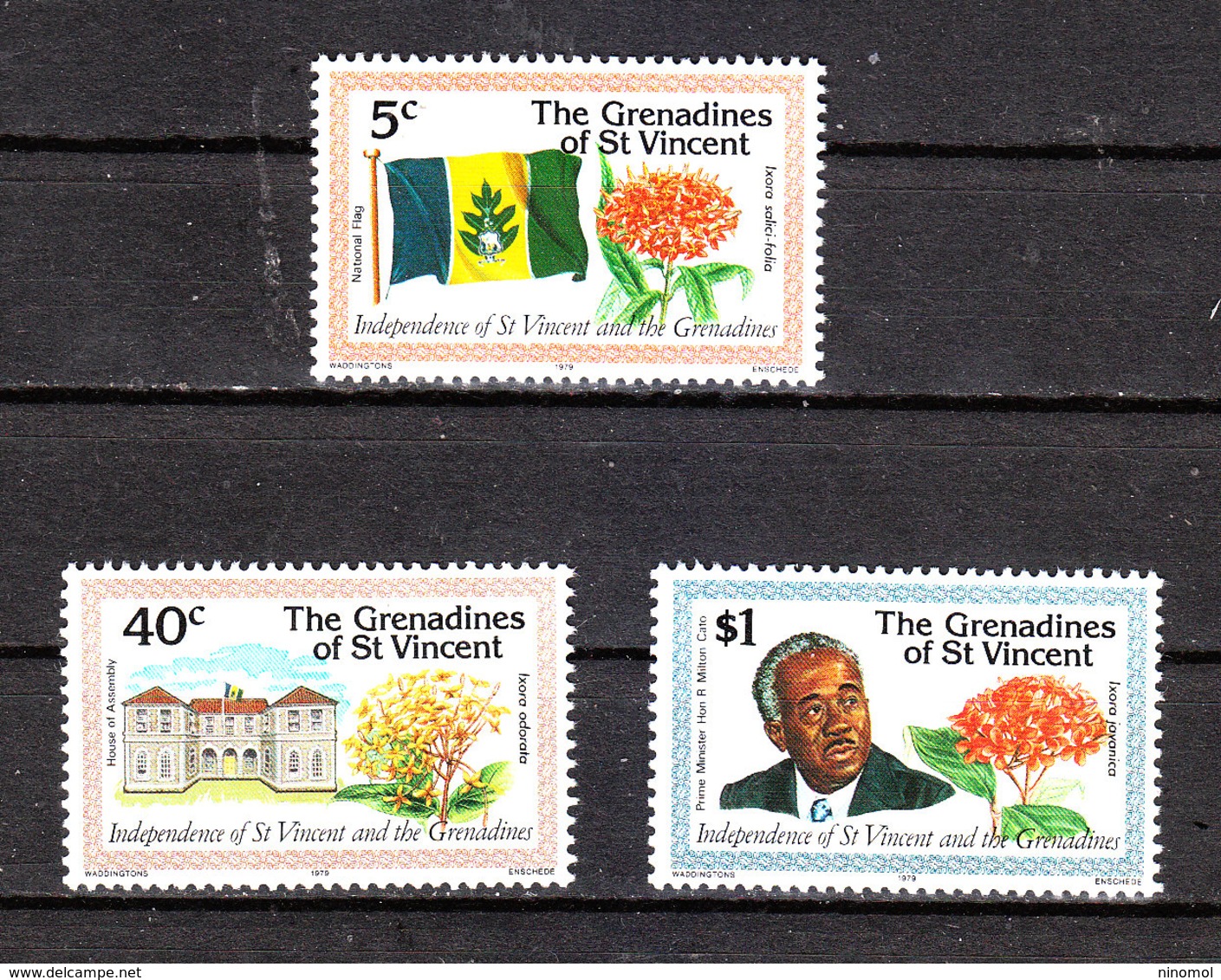 Grenadine St. Vincent  -  1979. Fiori Con Simboli Flowers With Flag, House Town, Prime Minister. Complete MNH Set - Altri & Non Classificati