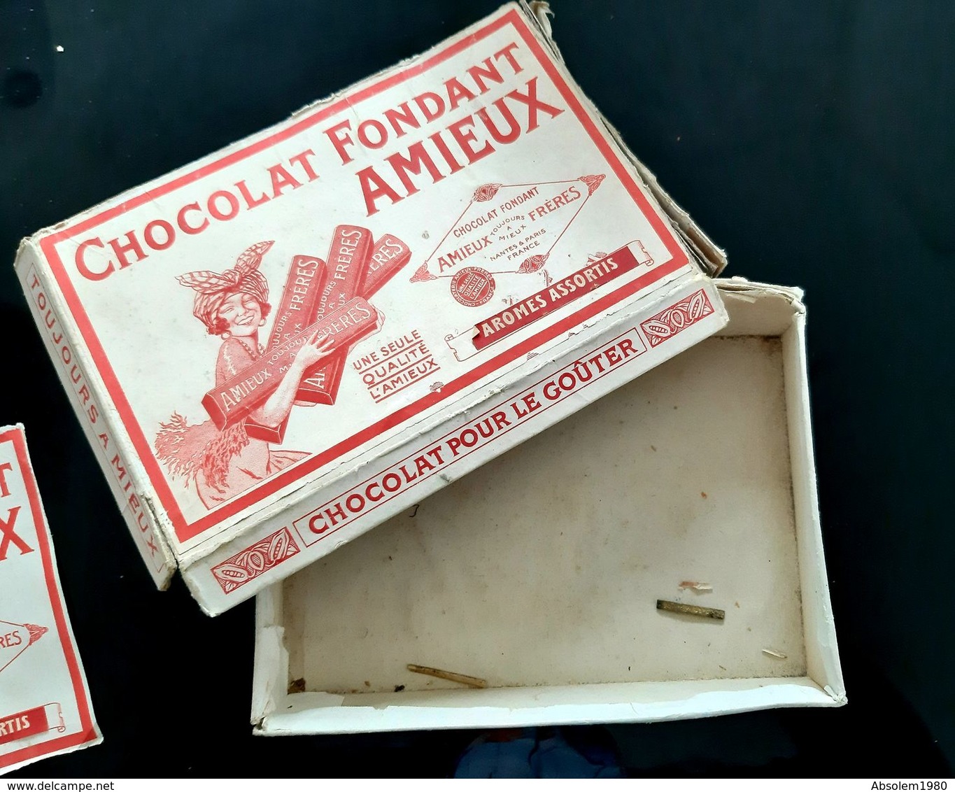 BOITE ANCIENNE CHOCOLAT AMIEUX FRERES EN CARTON + AFFICHETTE AROMES ANTIQUE BOX CHOCOLATE FRENCH AD PUBLICITE BONBON - Boîtes