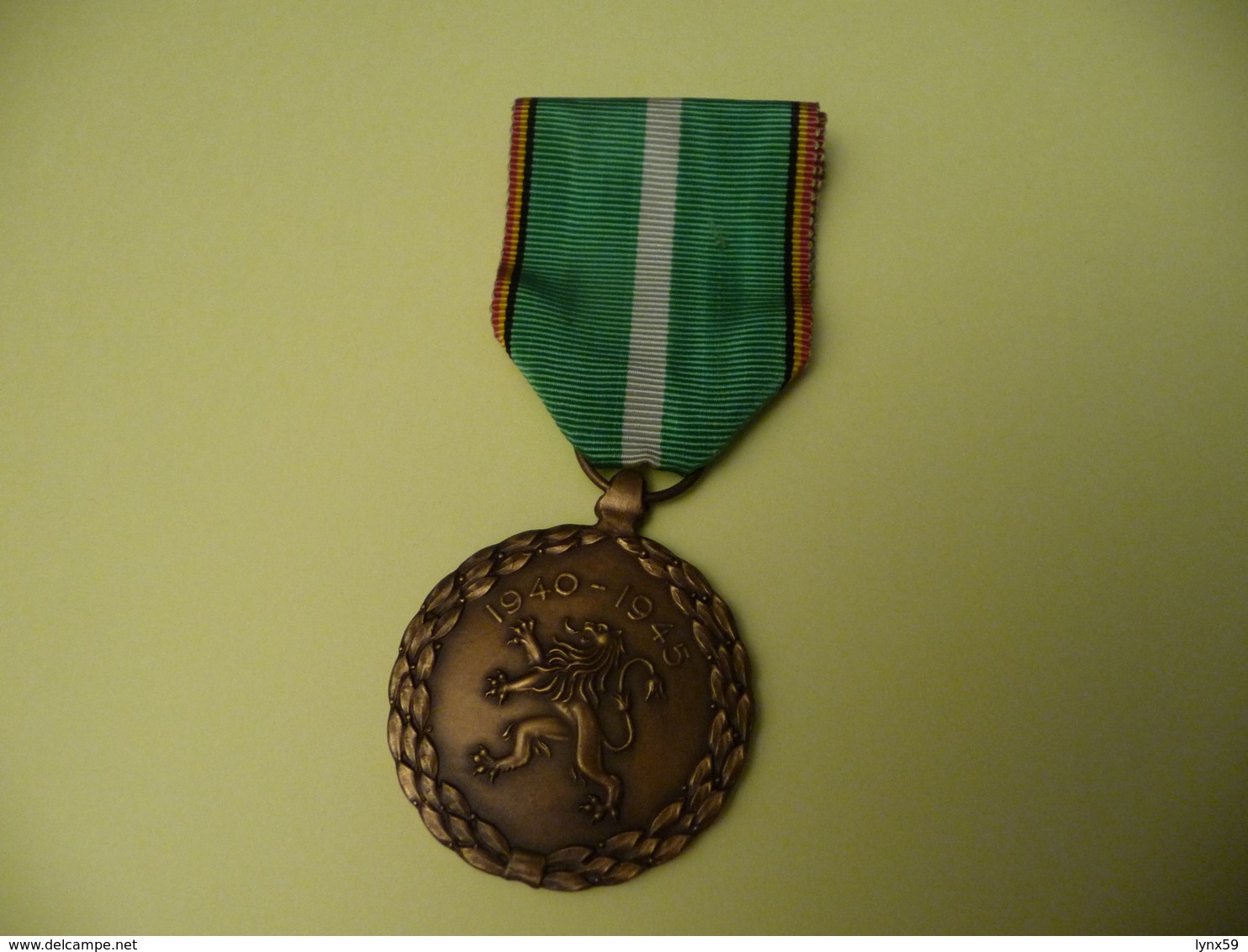 Médaille Des Milices Du Front De L' Indépendance 1940 1945 - Belgique