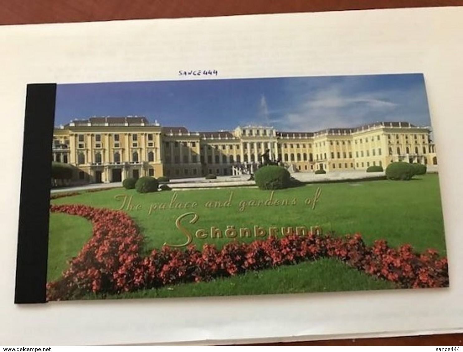 United Nations New York The Palace & Gardens Of Schonbrunn Booklet 1998 - Unused Stamps