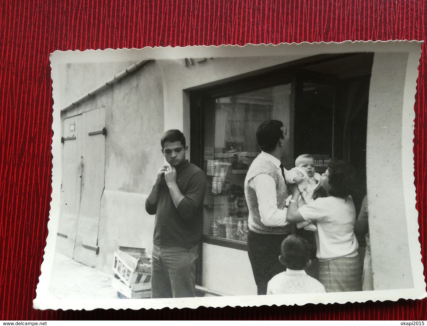 MELI  - MÉLO DE 120 PHOTOS ORIGINALES NOIR - BLANC   DE PLUSIEURS FAMILLES