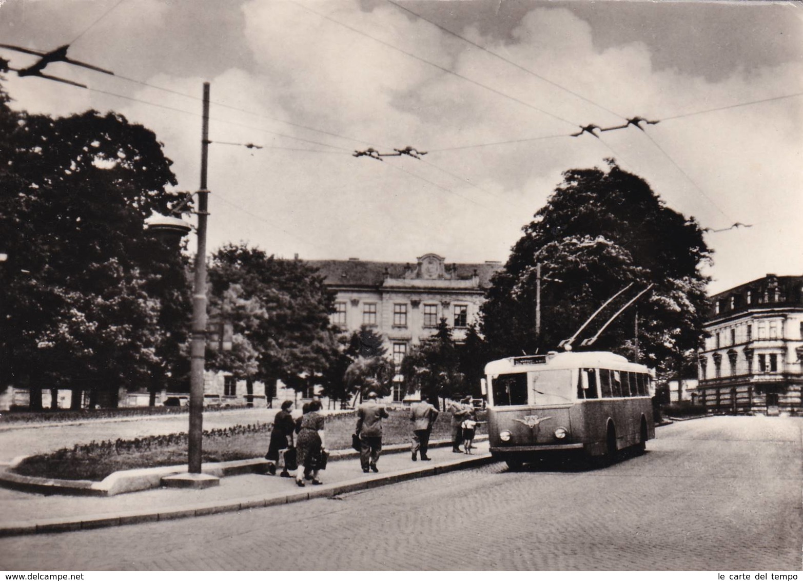 Cartolina Jihlava - Náměstí Rudé Armády (trolleybus) - Repubblica Ceca