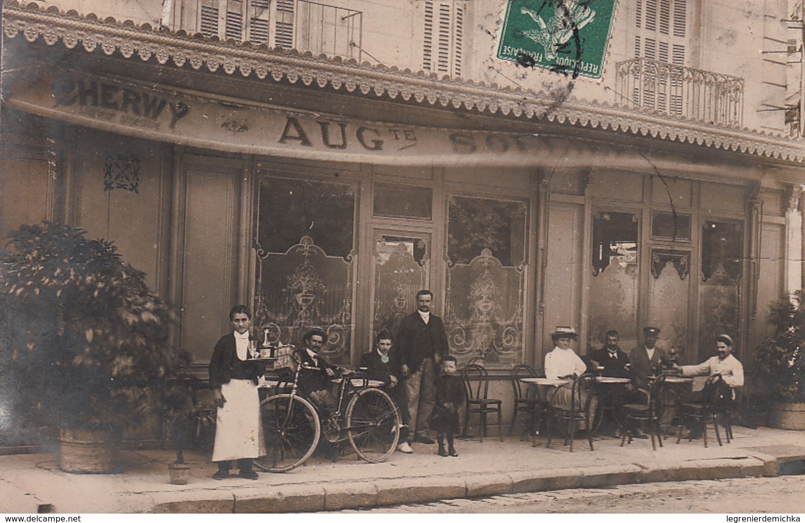 CPA (37) PREUILLY SUR CLAISE - Carte Photo Terrasse Bar ? Restaurant ? Auguste ? - Animation - Autres & Non Classés