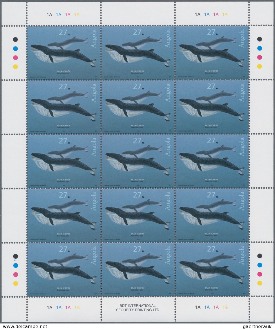 Angola: 2003, „WHALES “, Complete Set Of Two In Sheets, In An Investment Lot Of 750 Sets Mint Never - Angola