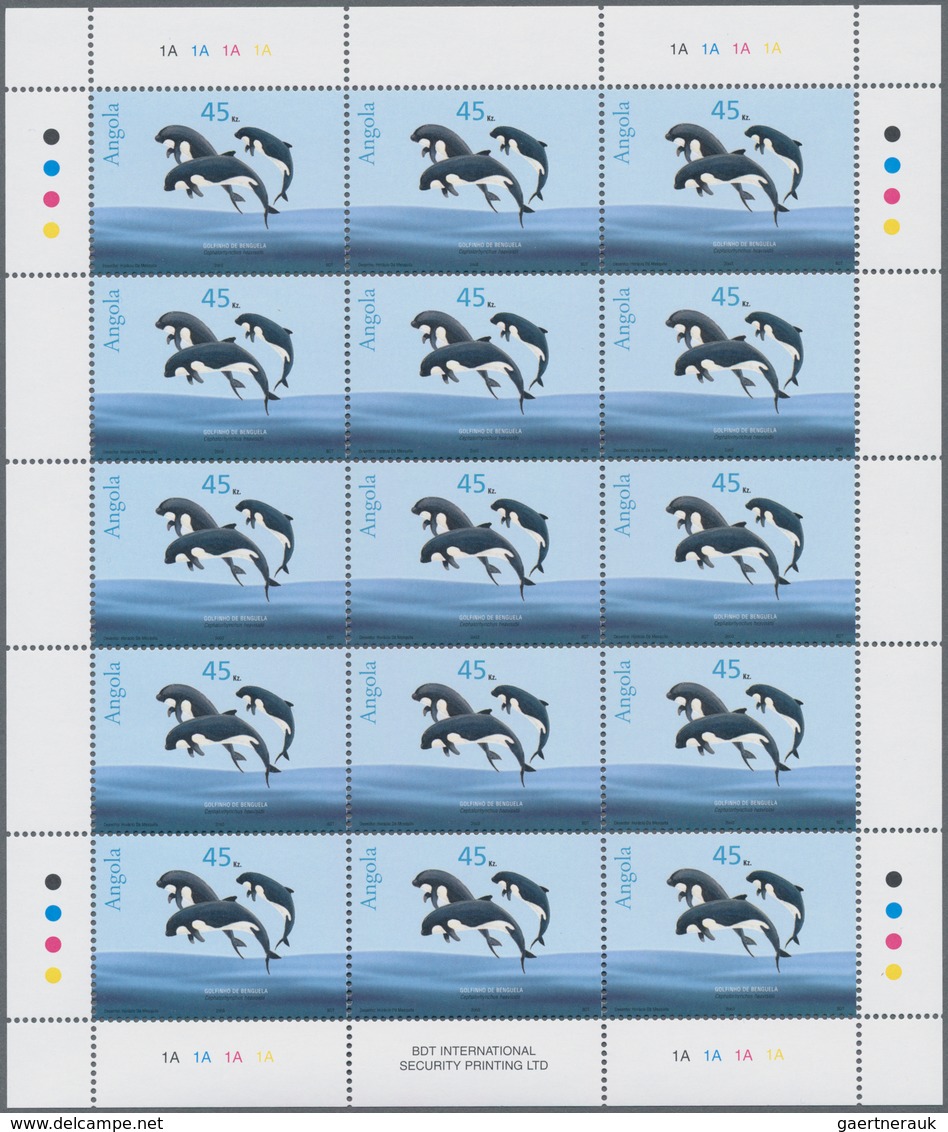 Angola: 2003, „WHALES “, Complete Set Of Two In Sheets, In An Investment Lot Of 750 Sets Mint Never - Angola