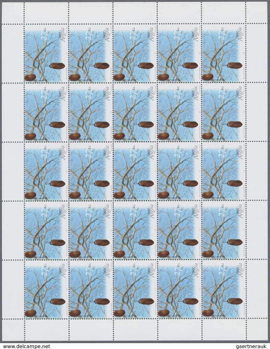 Angola: 2004, „CROP PLANTS “, Complete Set Of 4 In Sheets, In An Investment Lot Of 1000 Sets Mint Ne - Angola