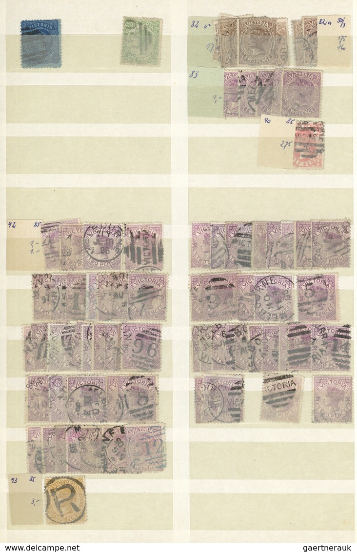 Australien: 1860's-1990 Ca.: Collections Of Mint And Used Stamps From Australia, New Zealand And Pac - Collections