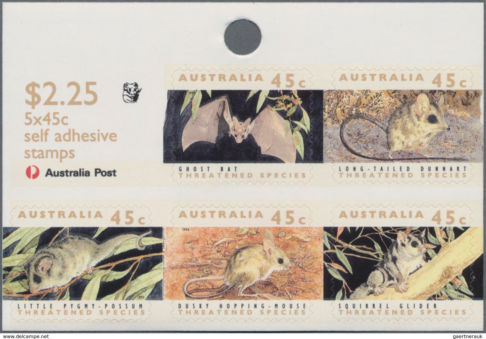 Australien - Markenheftchen: 1966/1995 (ca.), duplicated accumulation with about 1.400 booklets incl