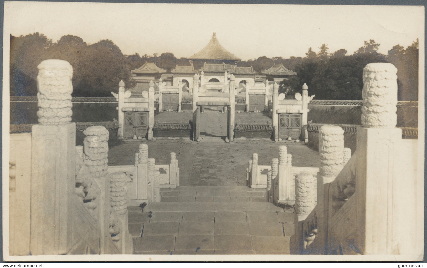 China: 1905/14 (ca.), 21 privately take photographs of Nanking and surroundings inc. Ming burials or