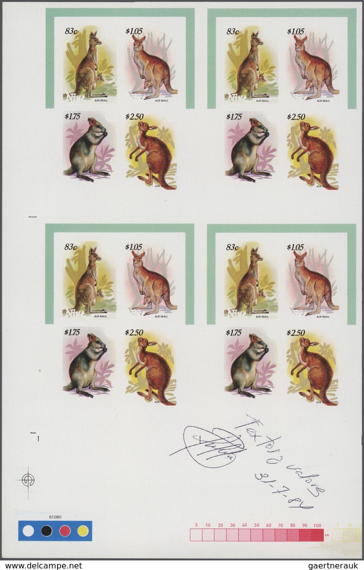 Cook-Inseln: 1967/1994 (ca.), duplicated accumulation in large box with mostly IMPERFORATE single st