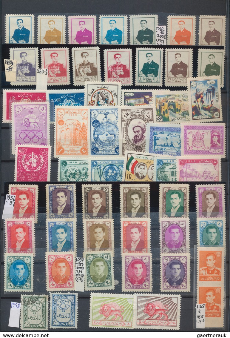 Iran: 1875/1976 (ca.), comprehensive mint and used collection in a thick stockbook, well sorted thro