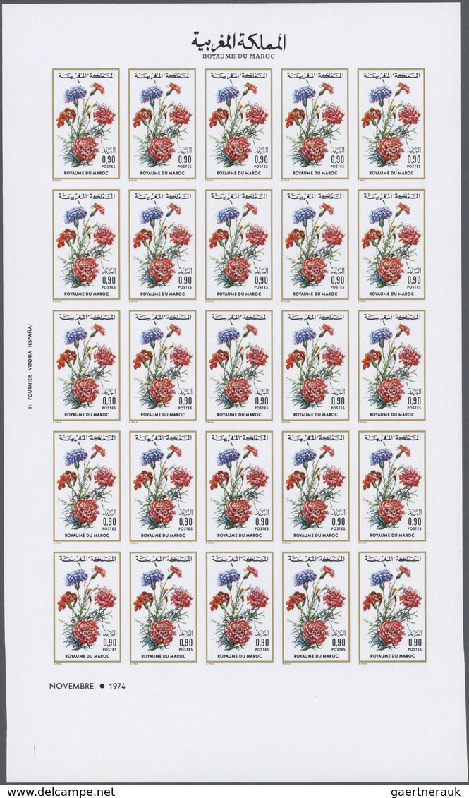 Marokko: 1974/1978, U/m Collection Of 24 UNCUT IMPERFORATE Sheets (=600 Imperforate Stamps) Incl. Th - Oblitérés