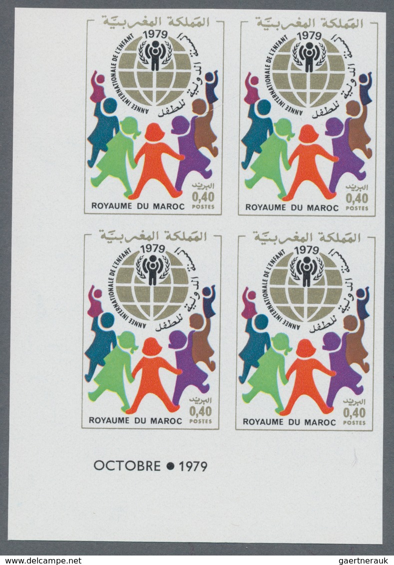 Marokko: 1975/1980 (ca.), Accumulation With More Than 10.000 (!) IMPERFORATE Stamps Mostly In Comple - Gebruikt