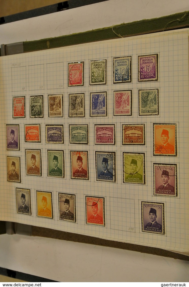 Asien: Mint and used collection Indonesia 1950-1966, Israel 1948-1968 and Japan 1876-1968. In old al