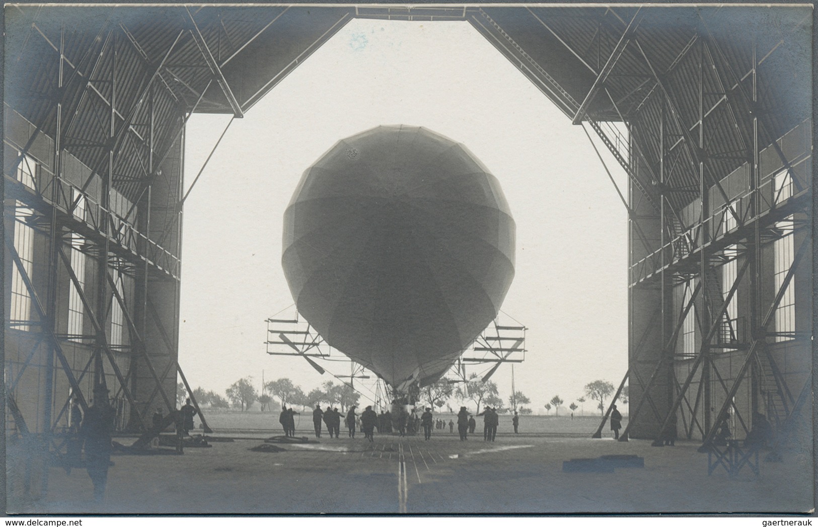 Zeppelinpost Deutschland: Amazing Group Of Ca. 178 Zeppelin Postcards Mostly Echt Fotos From The Pio - Airmail & Zeppelin