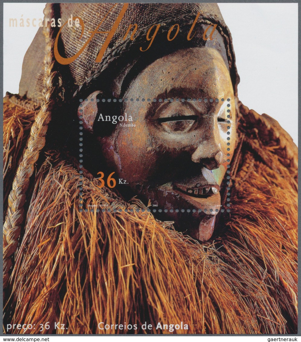 Thematik: Kunsthandwerk / Arts And Crafts: 2002, Angola: MASKS, Investment Lot Of 1000 Souvenir Shee - Otros & Sin Clasificación