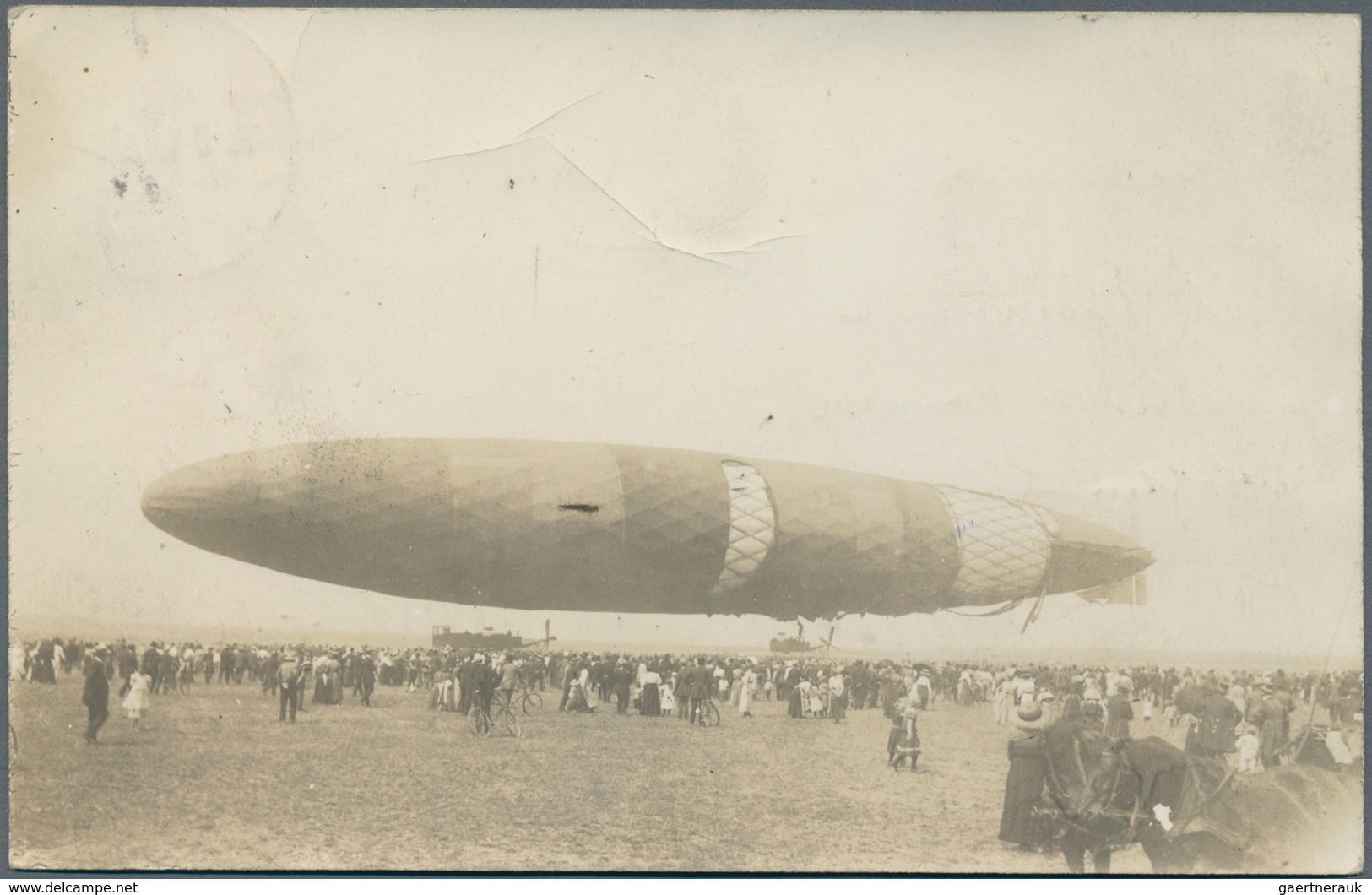 Thematik: Zeppelin / Zeppelin: 1913 (ca). Rare, Perhaps Unique, Collection Of 22 Original Photograph - Zeppelins