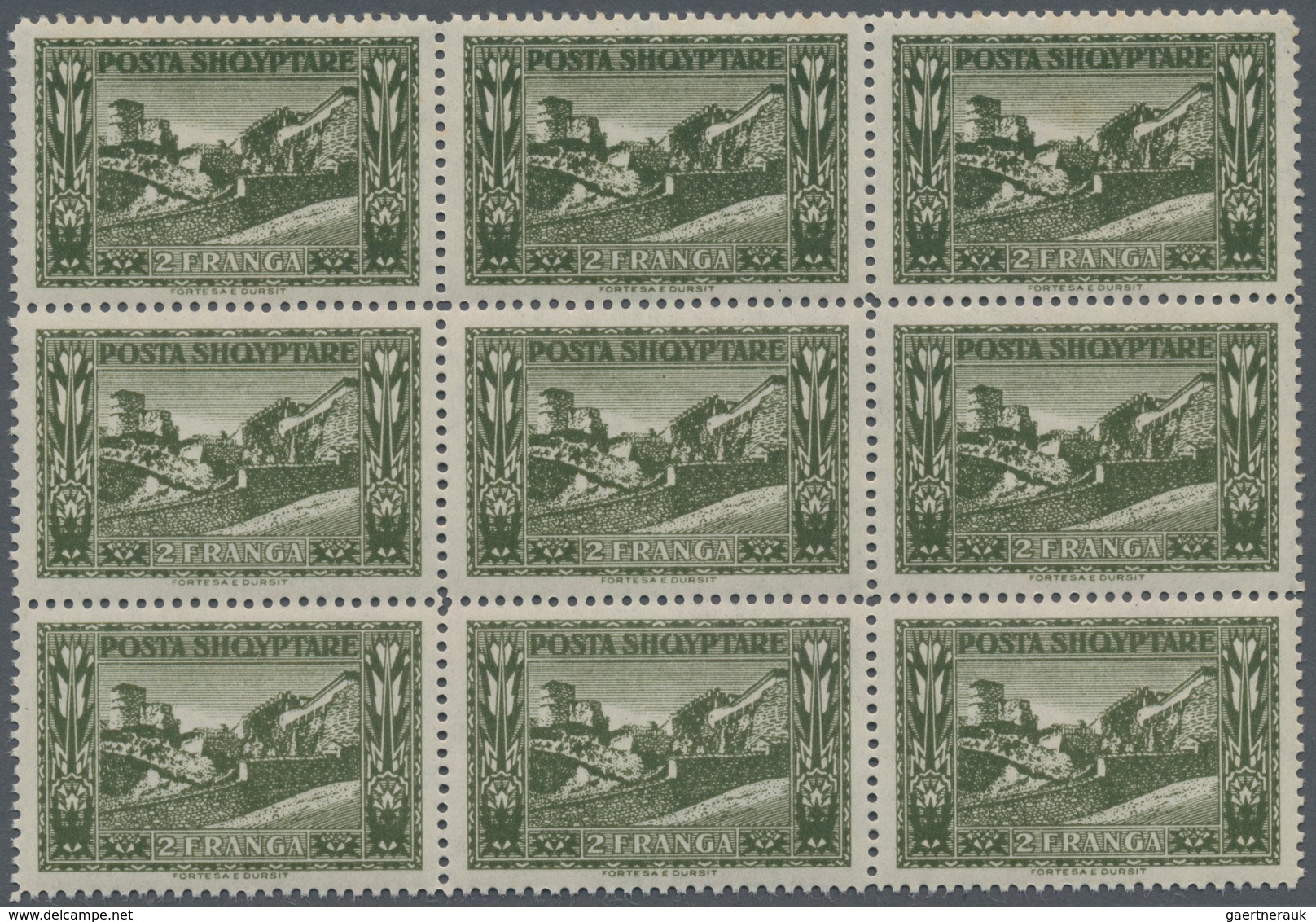 Albanien: 1922, Definitive Issue 2fr. Olive ‚Durres Fortress‘ In A Lot With Approx. 380 Stamps Mostl - Albanien