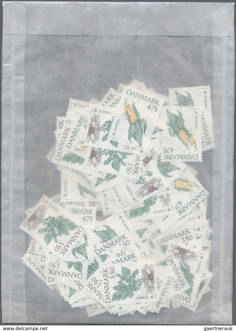 Dänemark: 1977/1992, Stock Of The Europa Issues, Complete Sets Mint Never Hinged. List Of Content En - Lettres & Documents