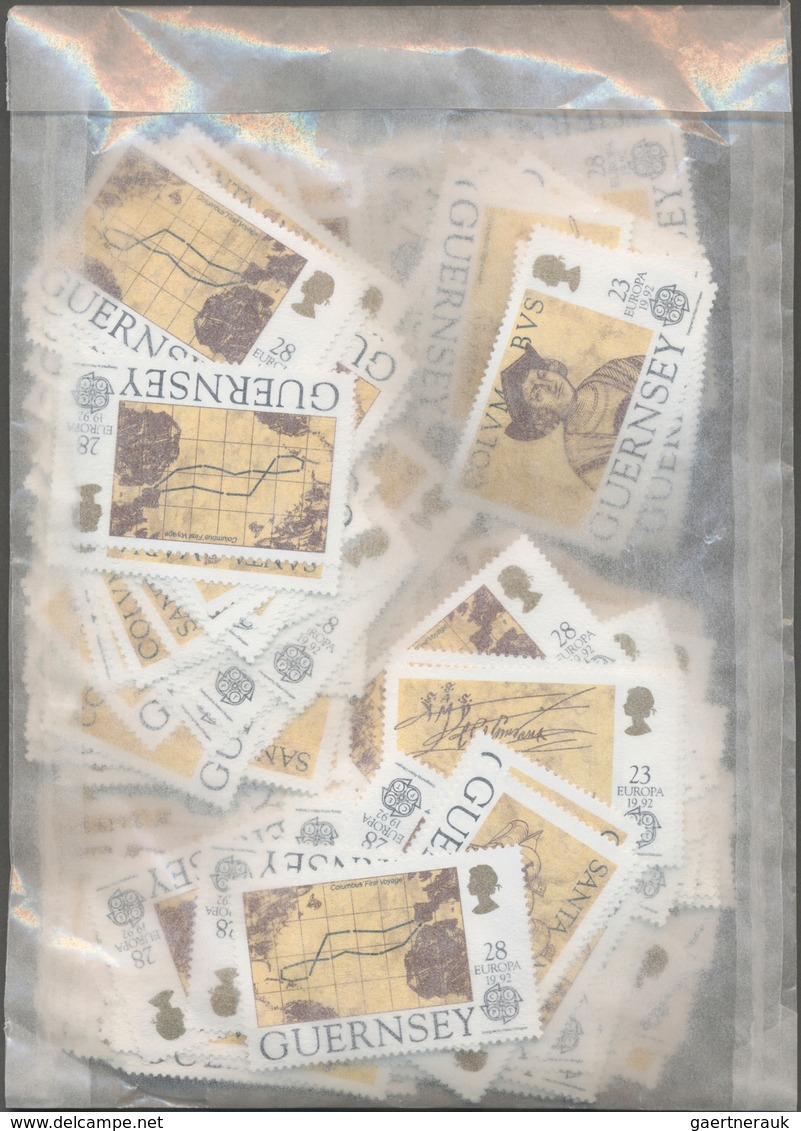 Großbritannien - Guernsey: 1976/1992, Stock Of The Europa Issues, Complete Sets Mint Never Hinged. L - Guernsey