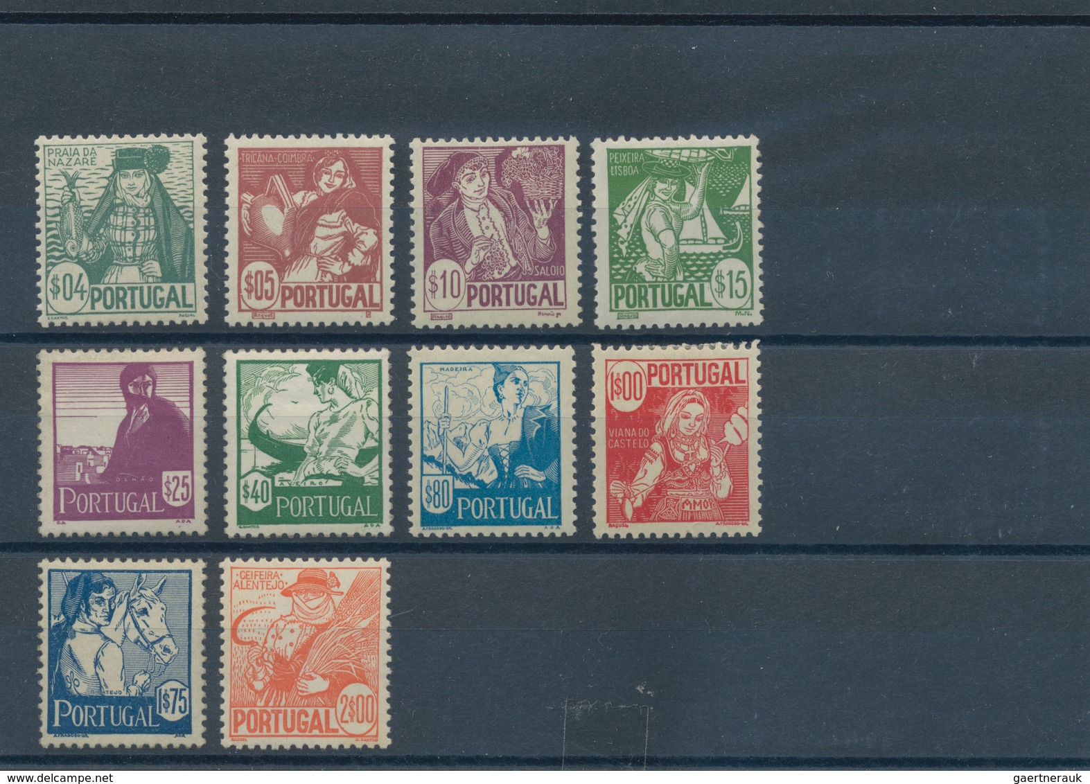 Portugal: 1940/1954, ten complete year sets without the souvenir sheets, mint never hinged, some sta