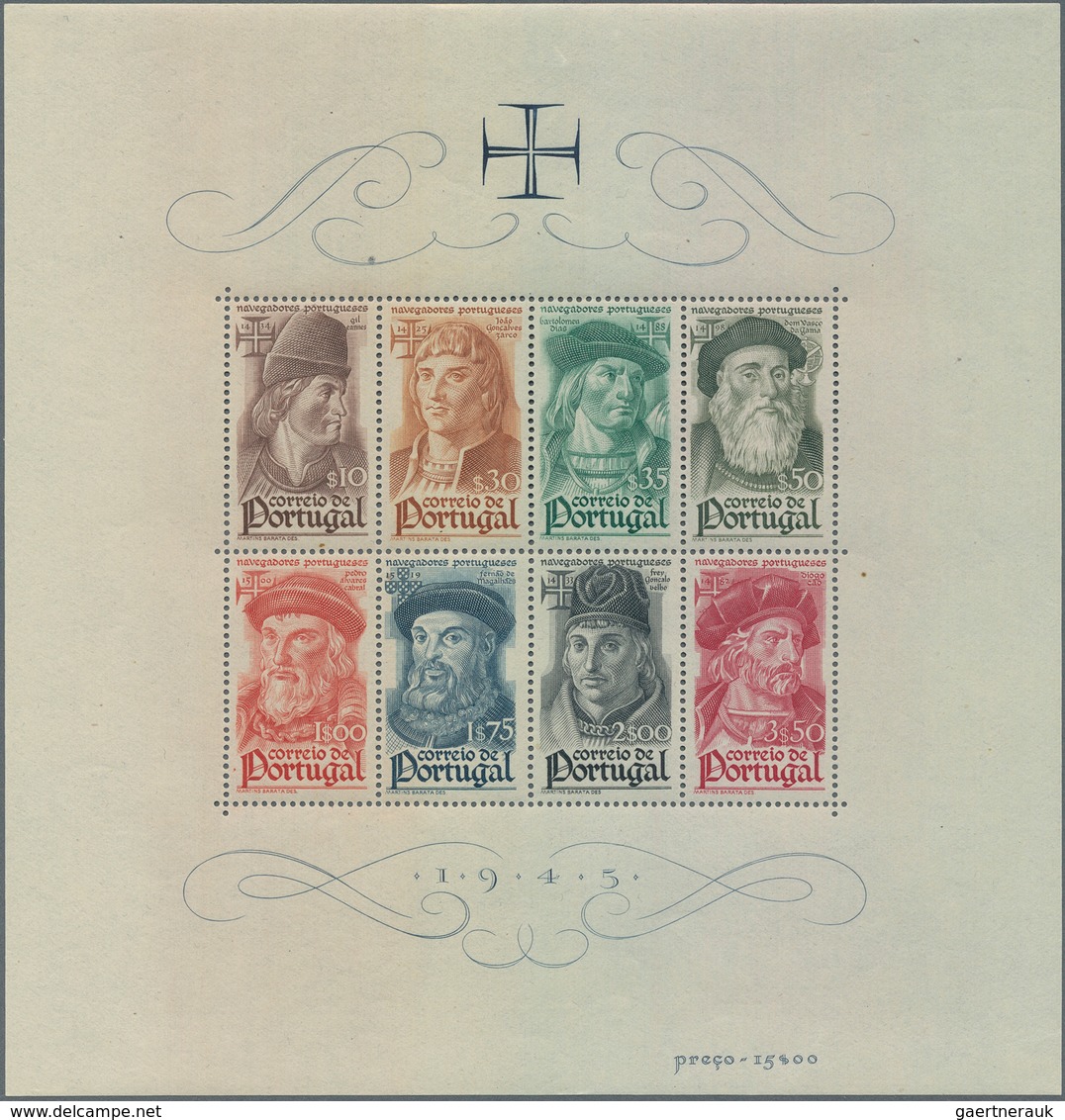 Portugal: 1945, Navigators, 25 Copies Of This Souvenir Sheet, Some Hinged In The Frame, Mostly Mint - Otros & Sin Clasificación