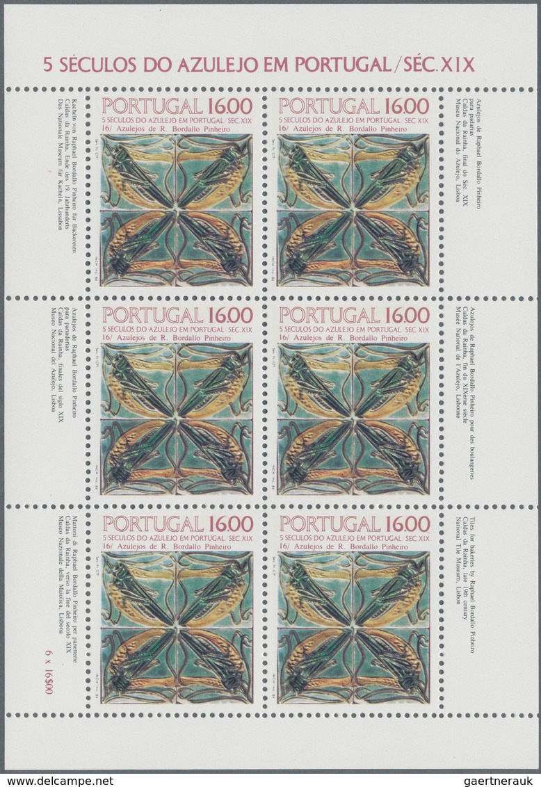Portugal: 1974/1985, unusual and fantastic accumulation with 11.396 (!) MINIATURE SHEETS or SHEETLET