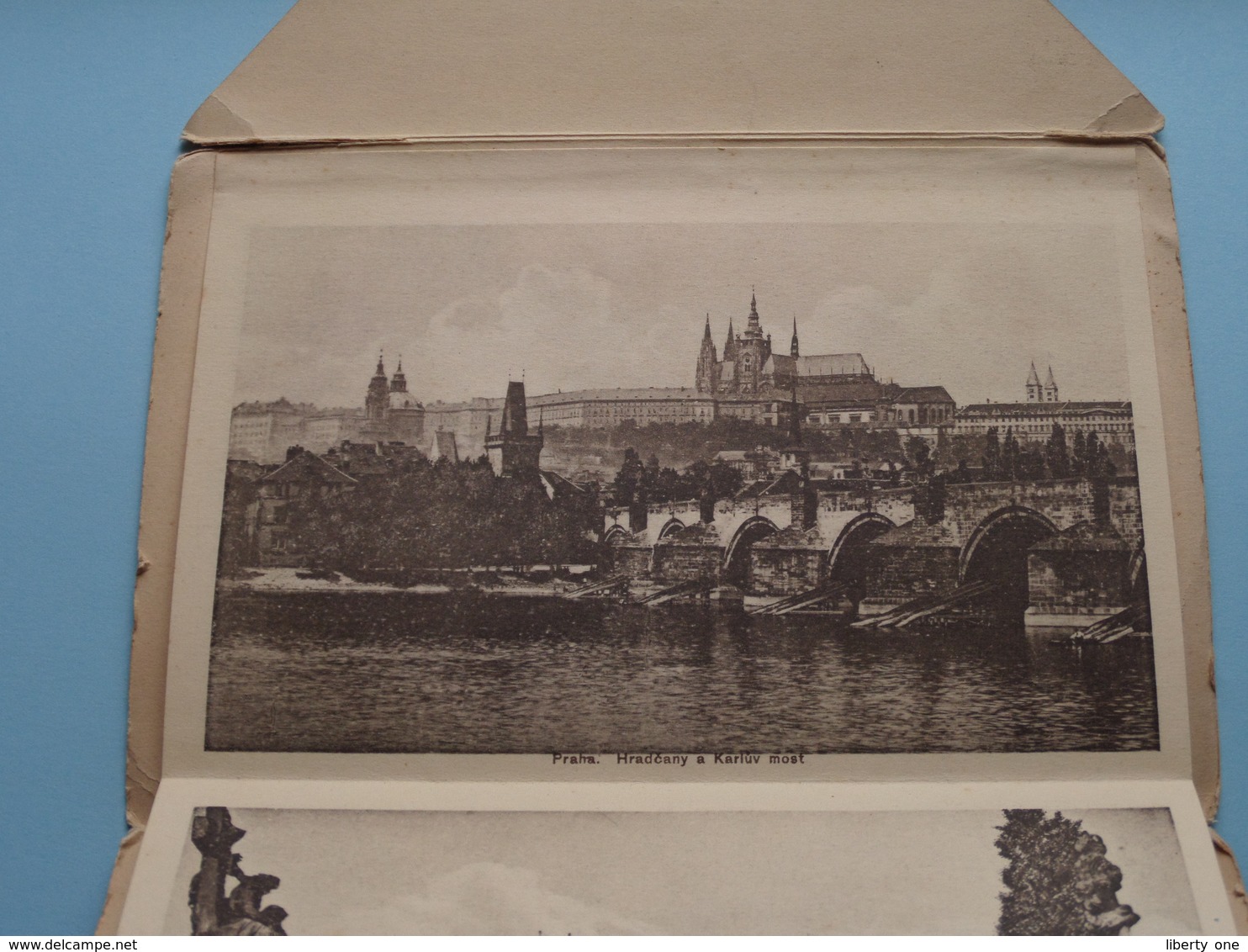 PRAHA Carnet With Views ( Edit.: V.K.K.V. 1922 ) Format PK / CP ( See Photo For Detail ) ! - Tchéquie