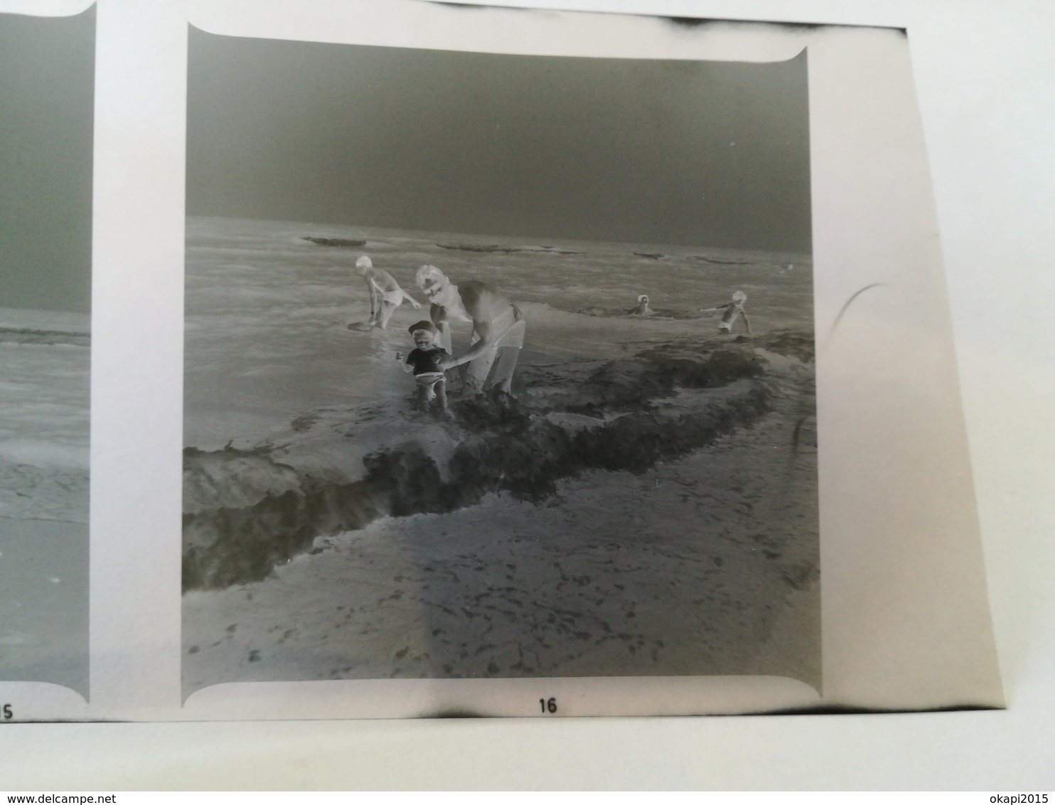 VACANCES FAMILLE PLAGE MER LOT DE NÉGATIFS POUR 120 PHOTOS EN NOIR-BLANC - Zubehör & Material